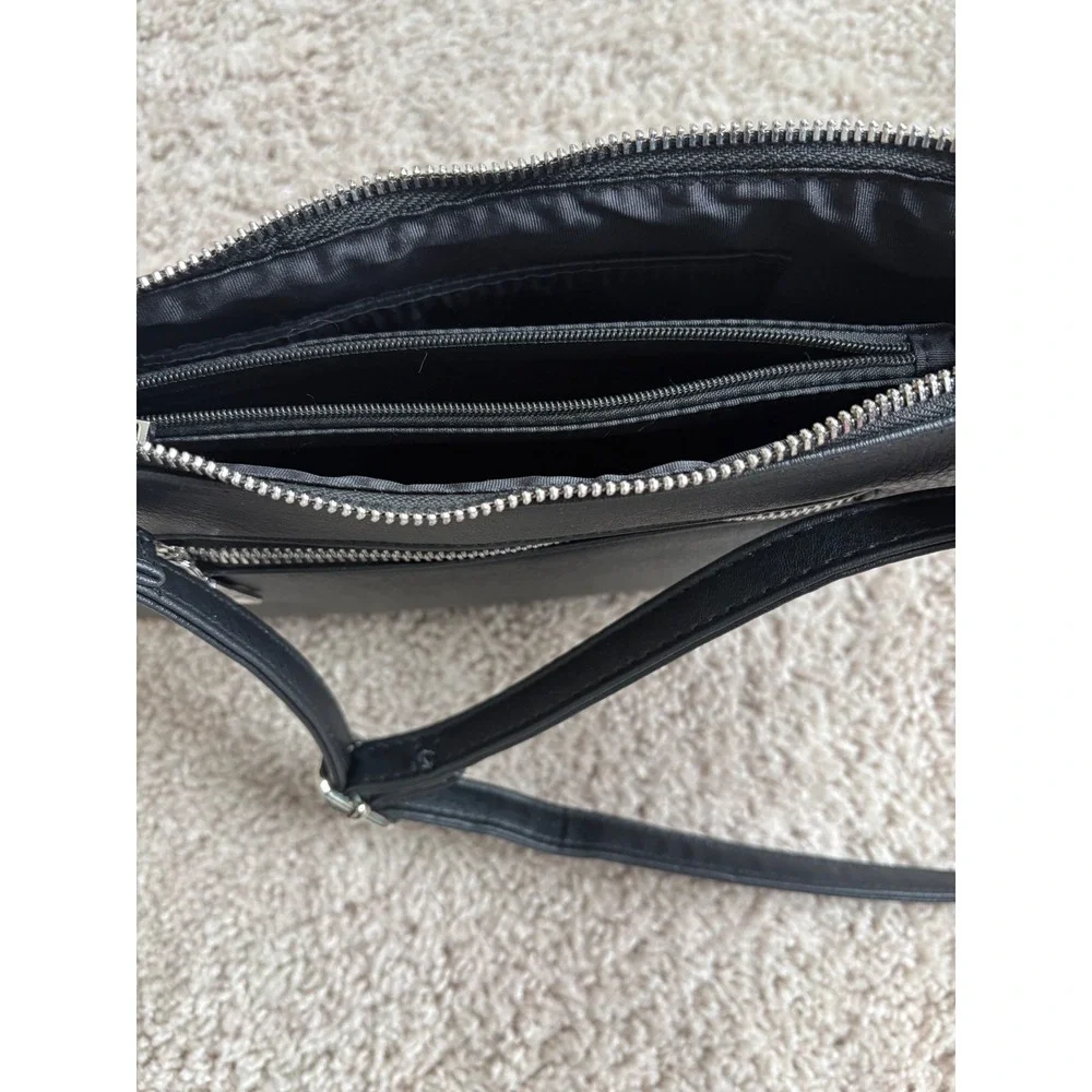 Niueimee Zhou Shoulder Bag Silver Hardware Crossbody w 2 Removable Straps BLACK